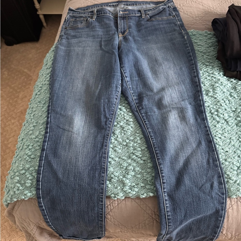 Old Navy Women's Straight Leg Blue Jeans